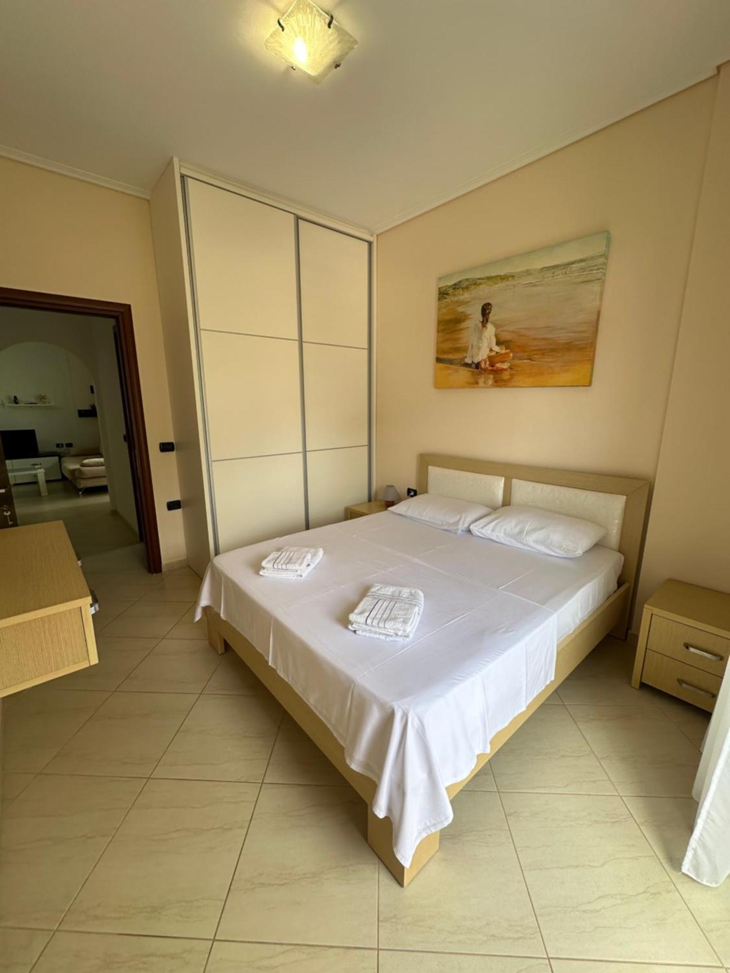 Apartamento Luxy Coral Aparts Sarandë Exterior foto