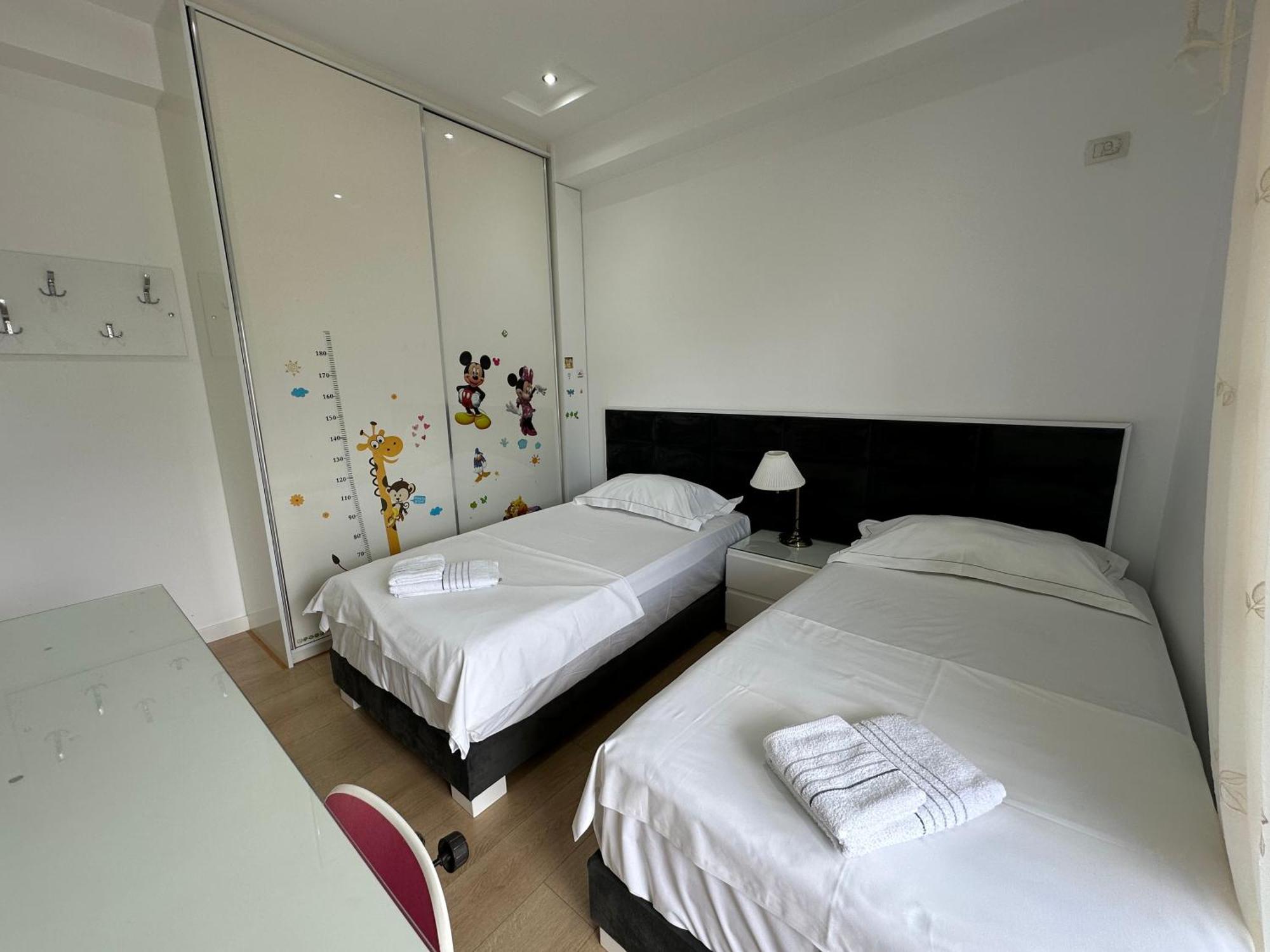 Apartamento Luxy Coral Aparts Sarandë Exterior foto