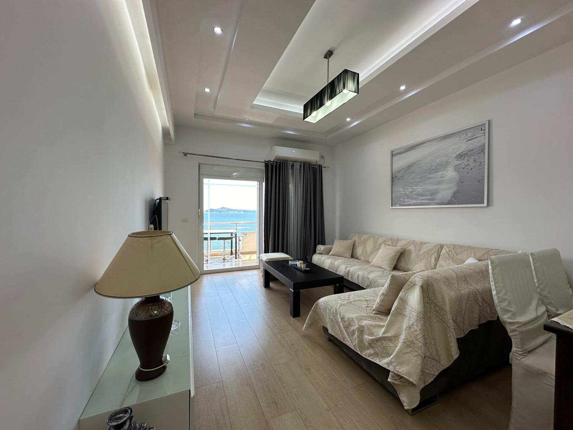 Apartamento Luxy Coral Aparts Sarandë Exterior foto