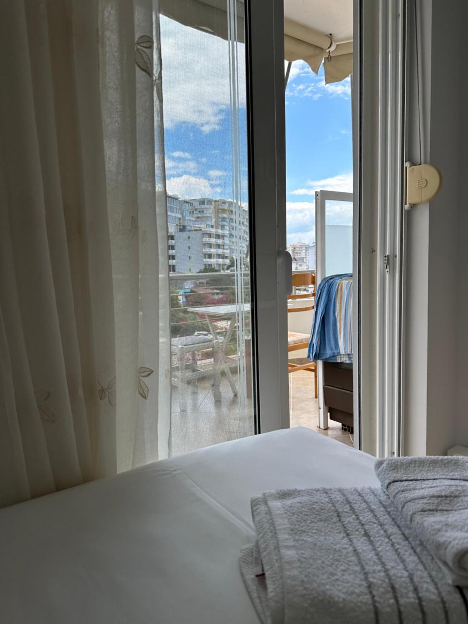 Apartamento Luxy Coral Aparts Sarandë Exterior foto